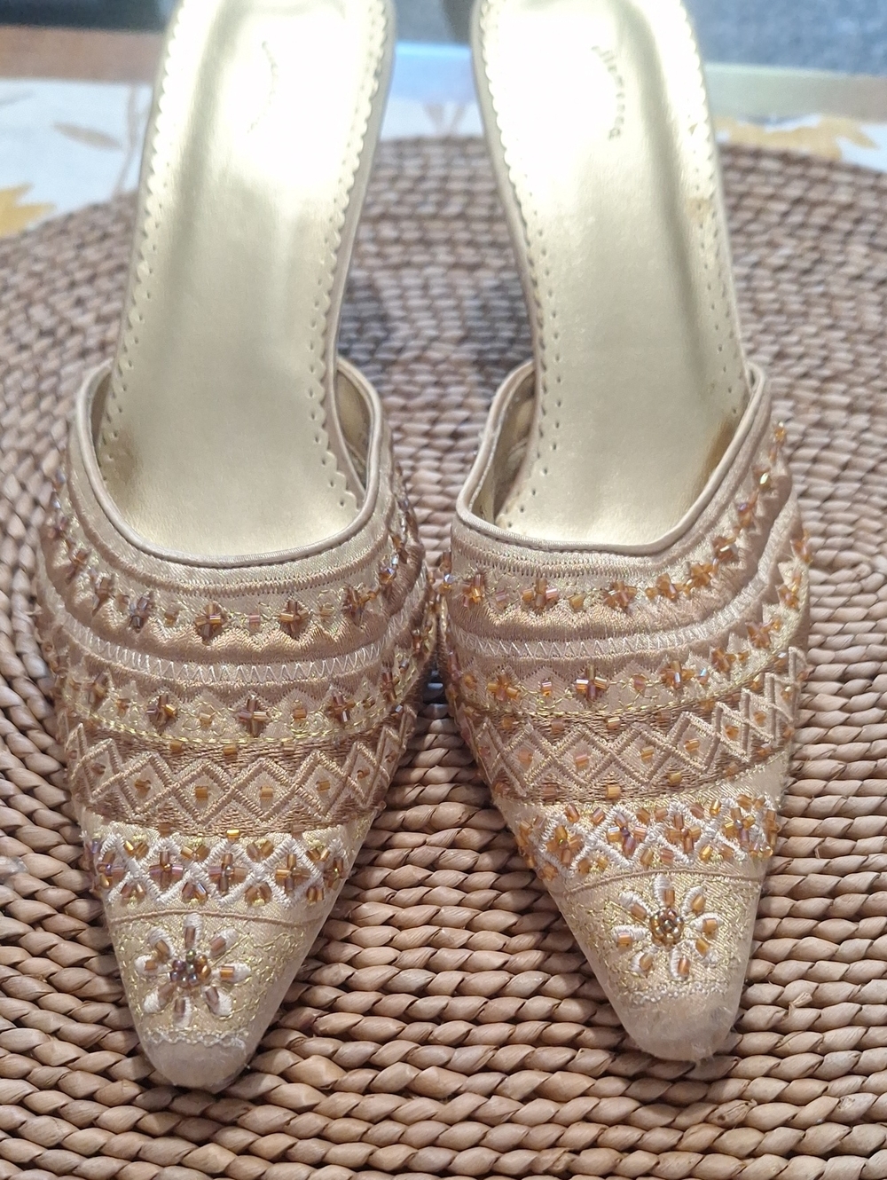 ellemenno Embellished Beige and Gold Pointed-Toe Mules